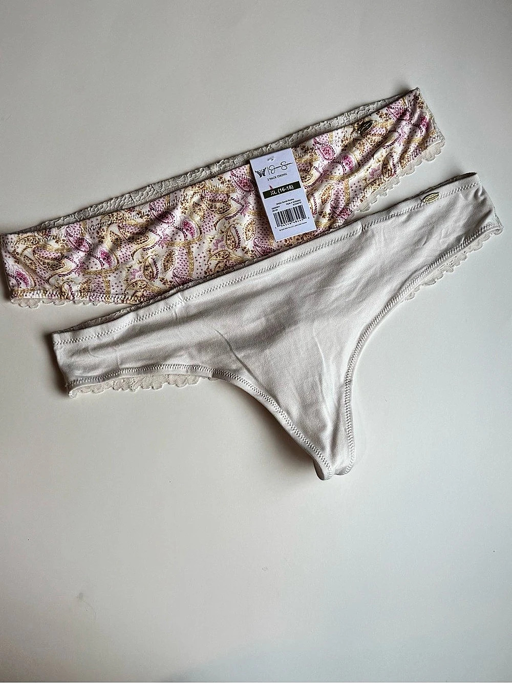 NWT Jessica Simpson 2-Pack Lace Thongs Size XL (16-18) Paisley & Cream
